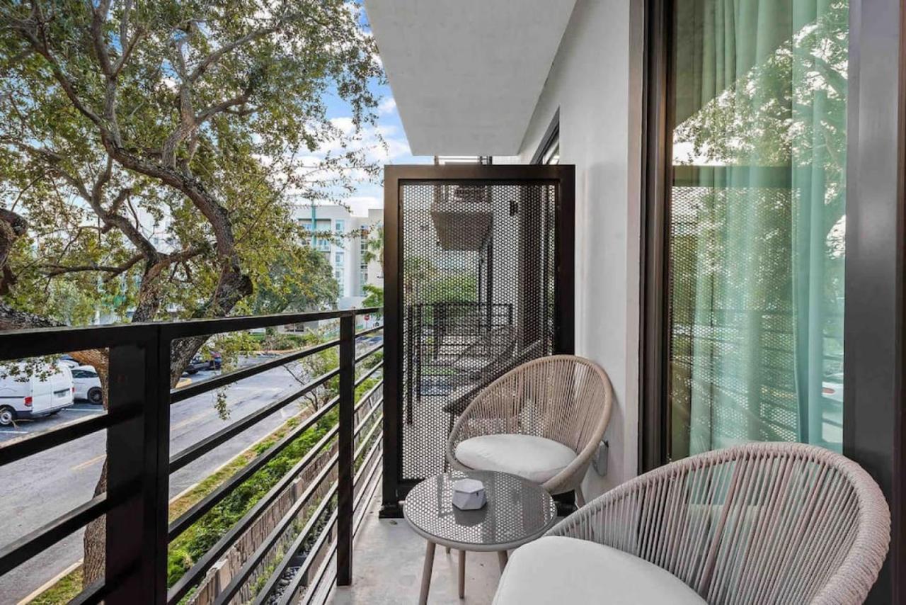 Pretty Rola 202 Modern Industrial Apt W King Bed Fort Lauderdale Exterior photo