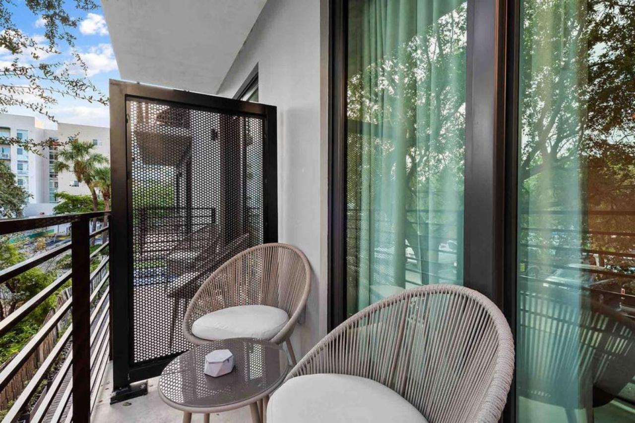 Pretty Rola 202 Modern Industrial Apt W King Bed Fort Lauderdale Exterior photo